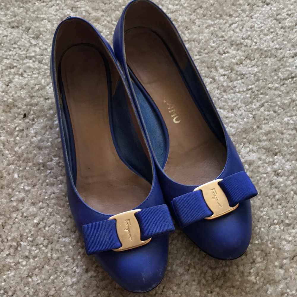 Salvatore ferragamo Vera pumps